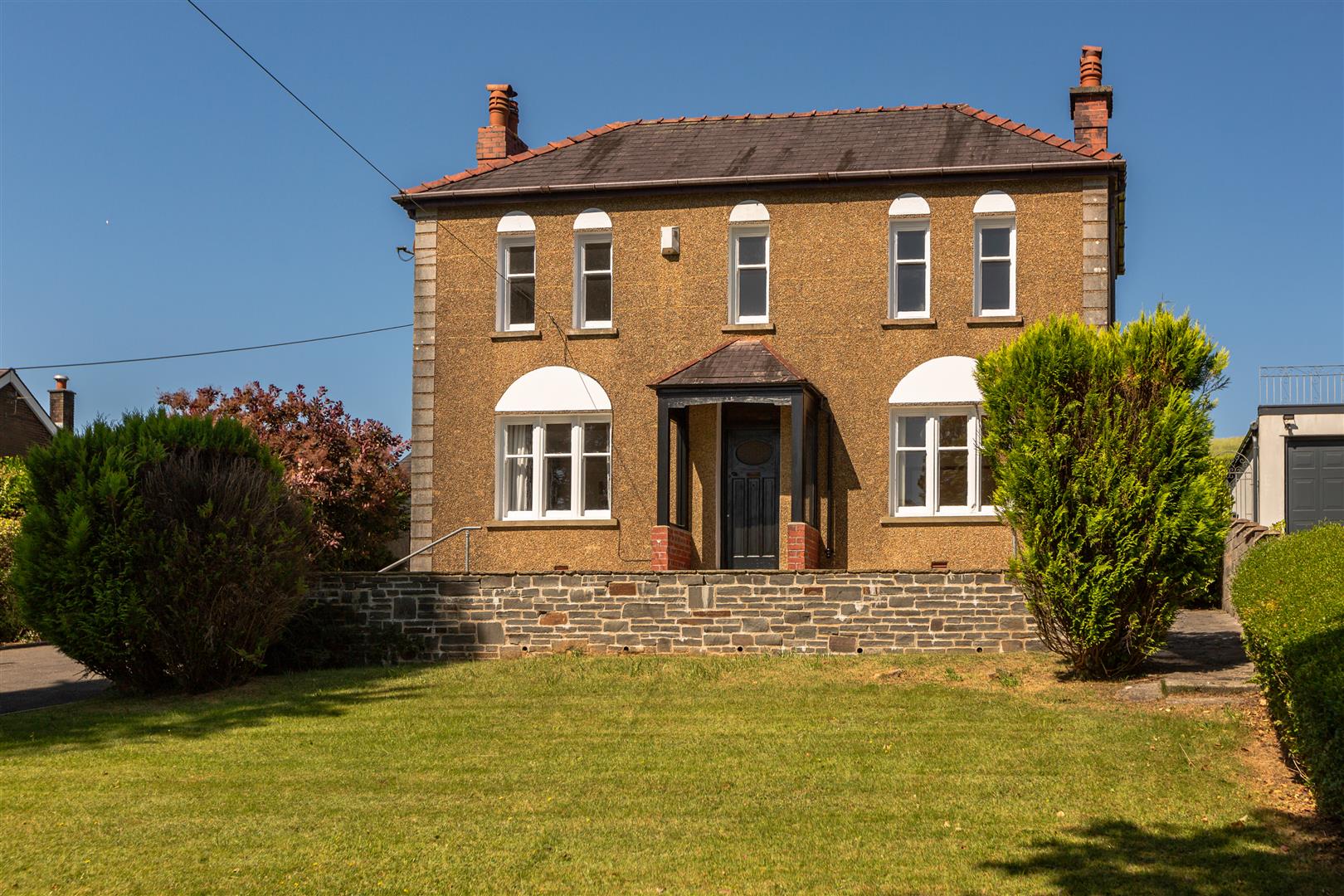 Heol Y Plas, Llannon, Llanelli, SA14 6AD